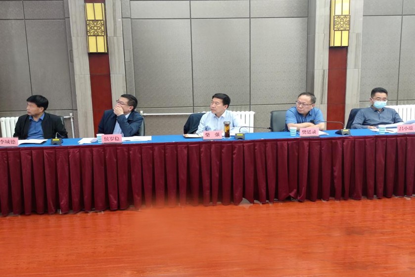 风暴平台种业牵头的甘肃省玉米种业研究院组建方案通过专家论证