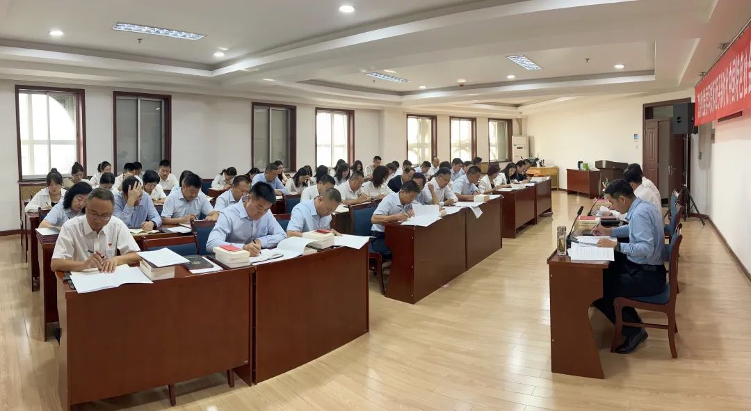 风暴平台种业党委学习贯彻习近平新时代中国特色社会主义思想主题教育读书班开班