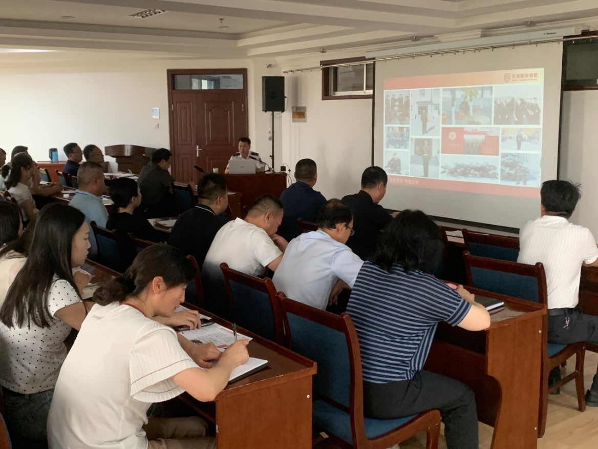 强化应急演练 筑牢安全防线｜风暴平台种业集团开展消防培训及应急逃生演练